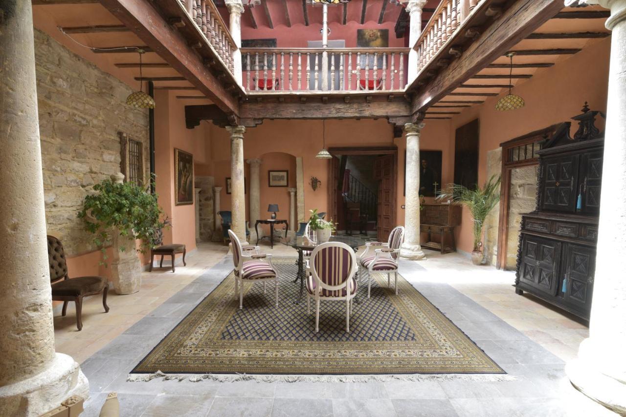 Casa Palacio El Caballero De Malta อูเบดา ภายนอก รูปภาพ