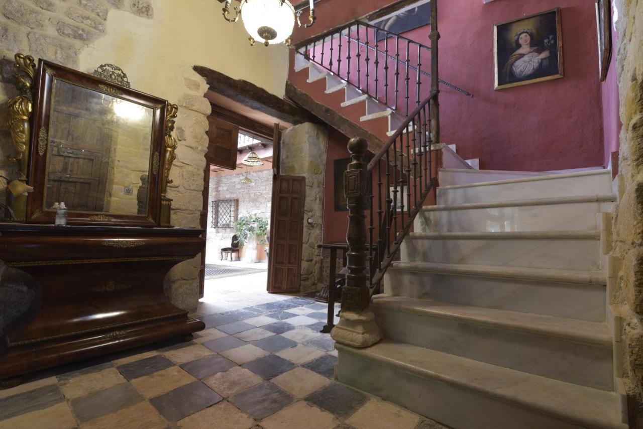 Casa Palacio El Caballero De Malta อูเบดา ภายนอก รูปภาพ