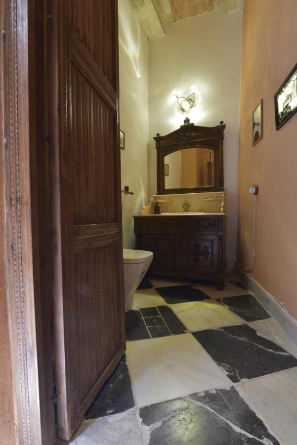 Casa Palacio El Caballero De Malta อูเบดา ภายนอก รูปภาพ